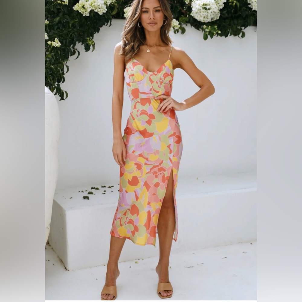 Hello Molly Runaway RNWY Tammy Sage Floral Dress